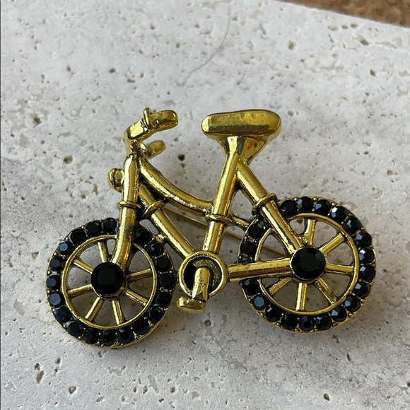 Elegant Gold Bicycle Brooch with Black Details - Picture 1 of 1